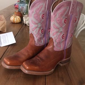 Tony lama cowboy boots